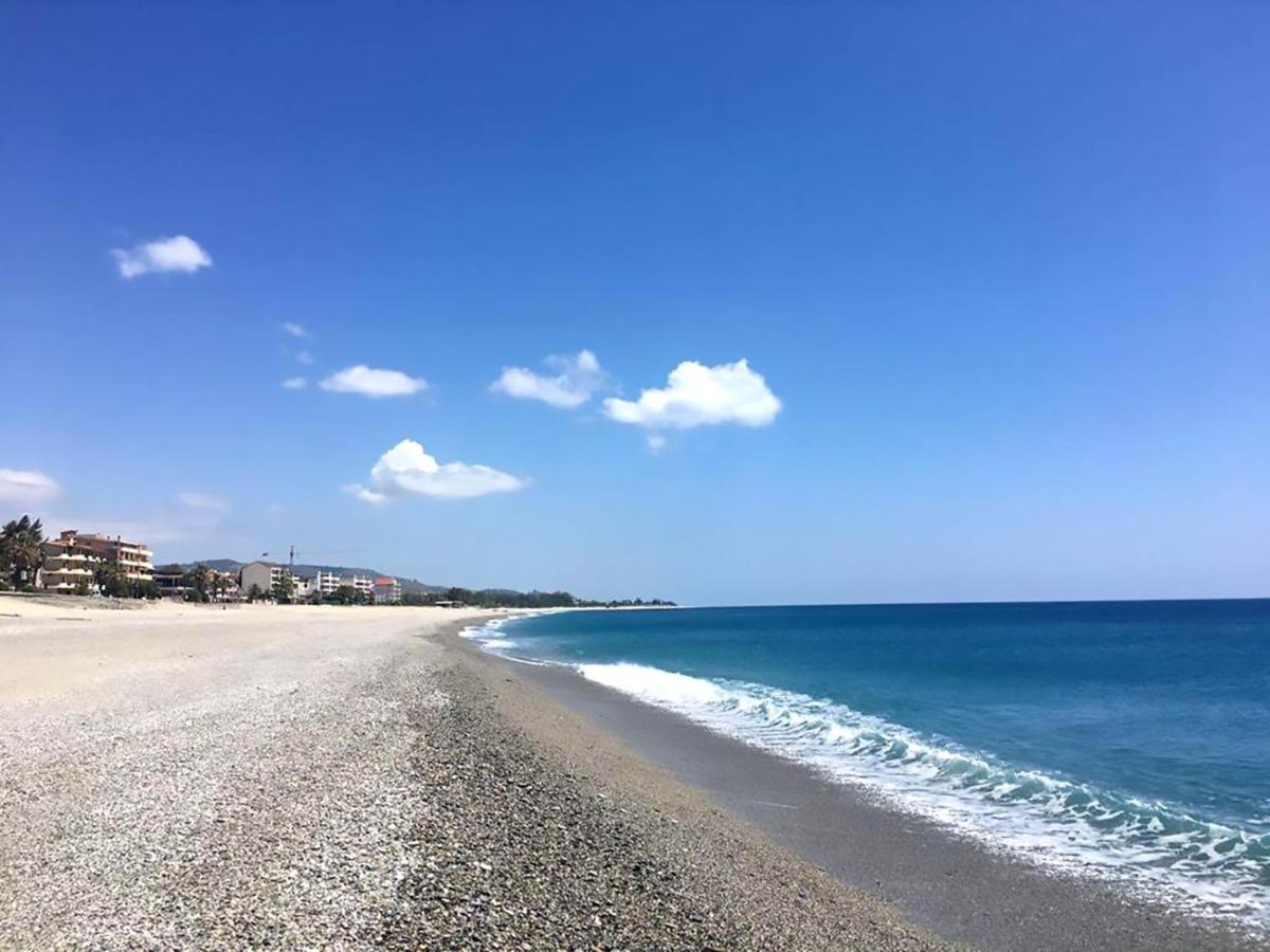 La Mansarda Apartment Marina di Gioiosa Ionica Bagian luar foto