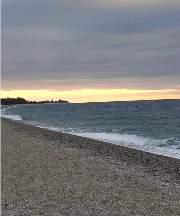 La Mansarda Apartment Marina di Gioiosa Ionica Bagian luar foto